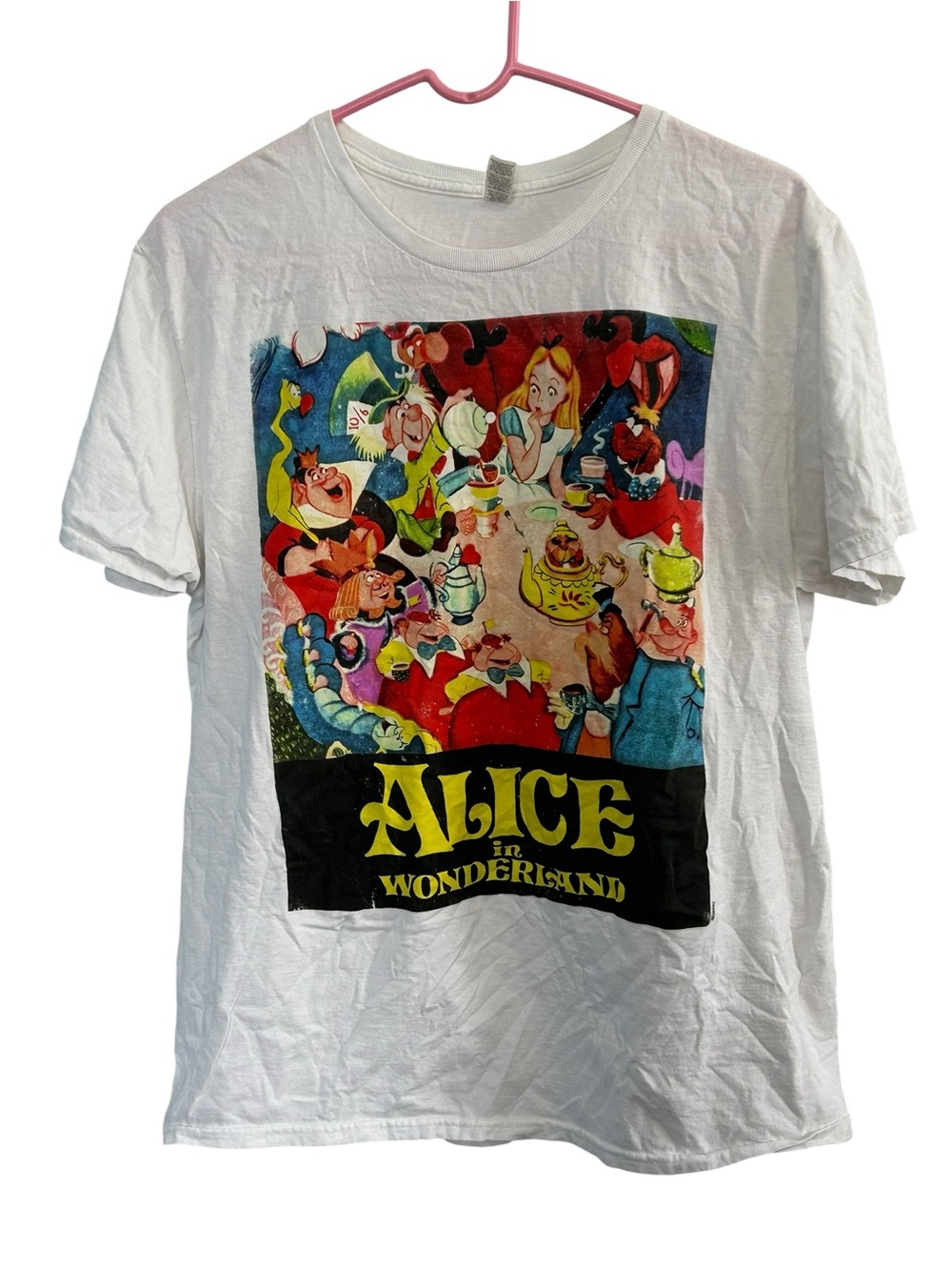 Vintage Alice In Wonderland Mad Hatter Tea Party Graphic Tee White L